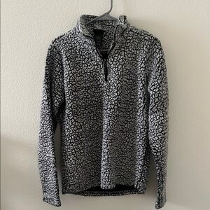 Black and White Fleece Pullover